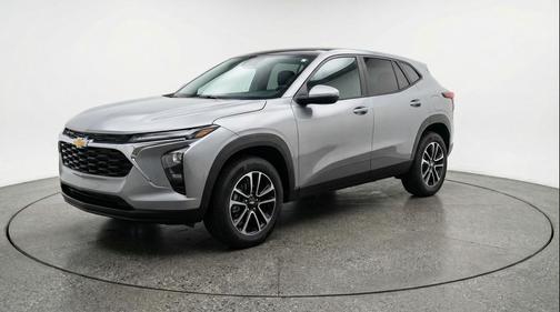Sterling Gray Metallic 2025 Chevrolet Trailblazer LT