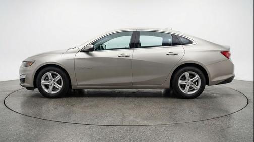 Mineral Gray Metallic 2024 Chevrolet Malibu FWD 1LT