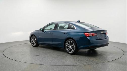 Lakeshore Blue Metallic 2024 Chevrolet Malibu FWD 2LT