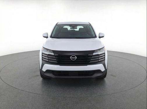Fresh Powder 2025 Nissan Kicks SV