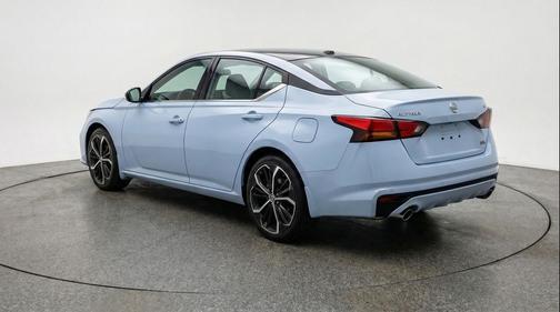 Gray Sky Pearl 2025 Nissan Altima SR FWD