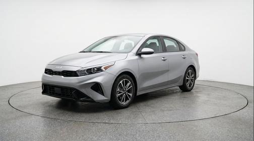 Steel Gray 2024 Kia Forte LXS