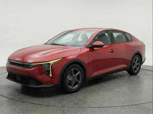 Currant Red 2025 Kia K4 LXS