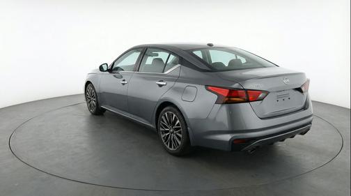 Gun Metallic 2025 Nissan Altima SV FWD
