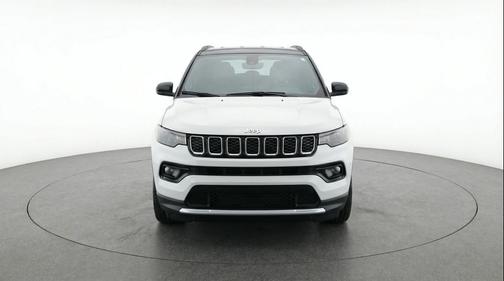Bright White Clearcoat 2025 Jeep Compass Limited