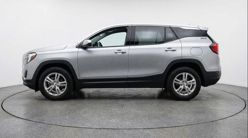 Sterling Gray Metallic 2024 GMC Terrain SLE