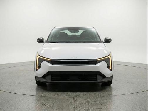Snow White Pearl 2025 Kia K4 LXS