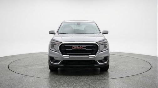Sterling Gray Metallic 2024 GMC Terrain SLE