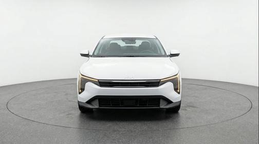 Snow White Pearl 2025 Kia K4 LXS