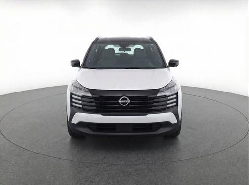 Fresh Powder 2025 Nissan Kicks SV