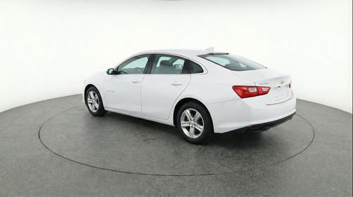 Summit White 2024 Chevrolet Malibu FWD 1LT