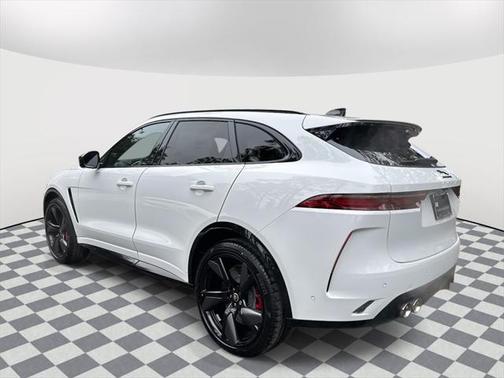 2025 Jaguar F-PACE SVR P550 AWD Automatic