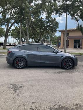 2023 Tesla Model Y Performance Dual Motor All-Wheel Drive