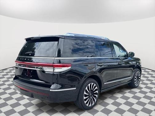 2023 Lincoln Navigator Black Label