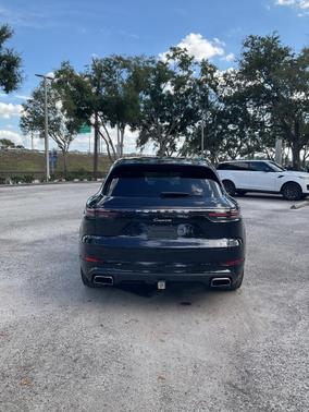 2019 Porsche Cayenne Cayenne