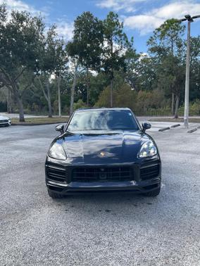 2019 Porsche Cayenne Cayenne