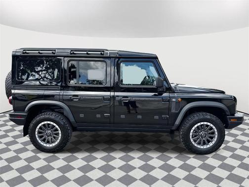 2024 INEOS Grenadier Fieldmaster