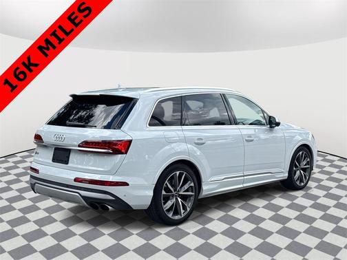 2023 Audi SQ7 4.0T Premium Plus