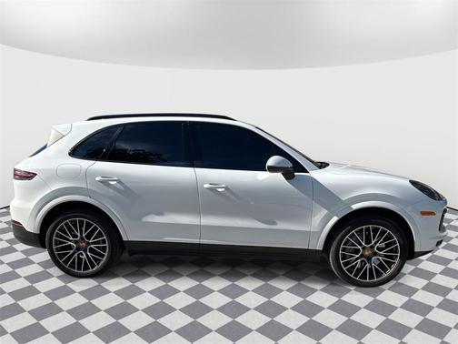 2021 Porsche Cayenne Cayenne