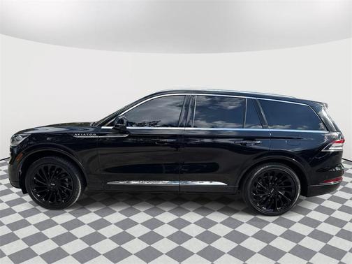 2022 Lincoln Aviator Reserve