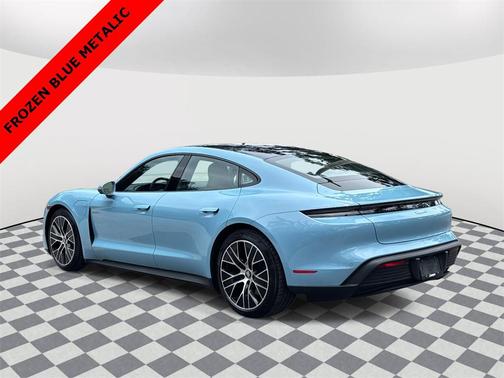 2022 Porsche Taycan Base