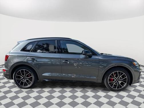 2025 Audi SQ5 3.0T Premium Plus