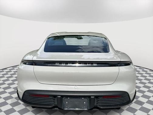 2021 Porsche Taycan Turbo S