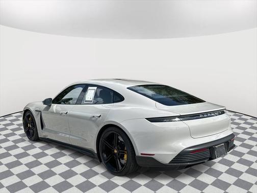 2021 Porsche Taycan Turbo S
