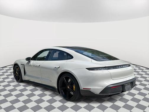 2021 Porsche Taycan Turbo S