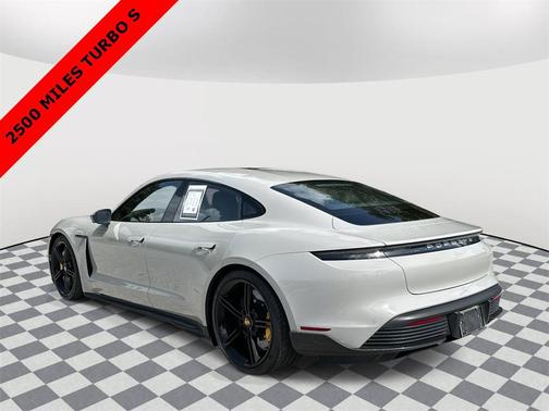 2021 Porsche Taycan Turbo S