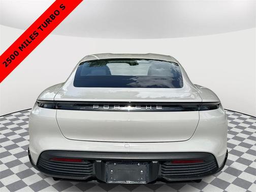 2021 Porsche Taycan Turbo S