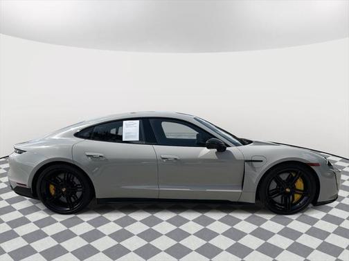 2021 Porsche Taycan Turbo S