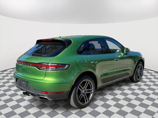 2020 Porsche Macan Base