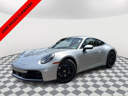 2025 Porsche 911 Carrera