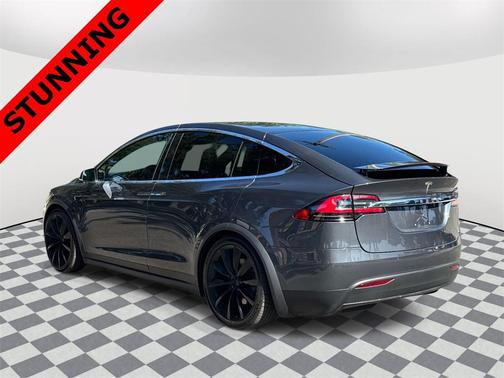 2019 Tesla Model X Standard Range