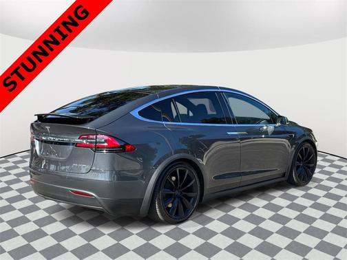 2019 Tesla Model X Standard Range