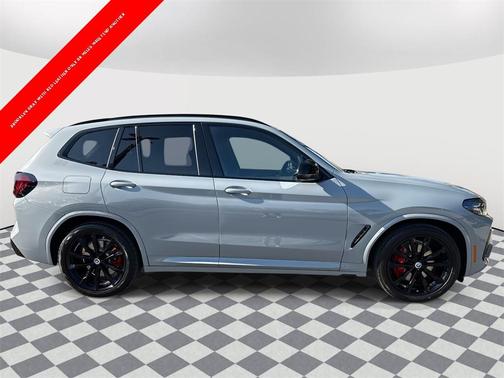 2023 BMW X3 M40i