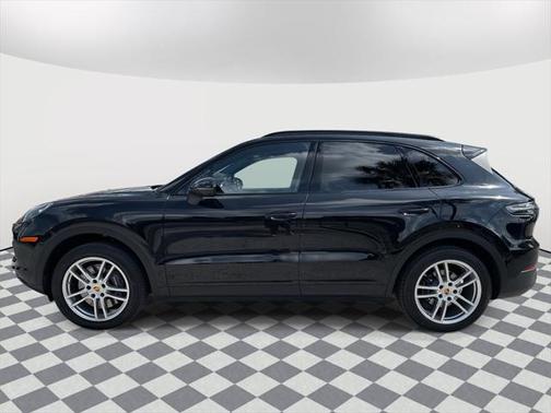 2023 Porsche Cayenne Base