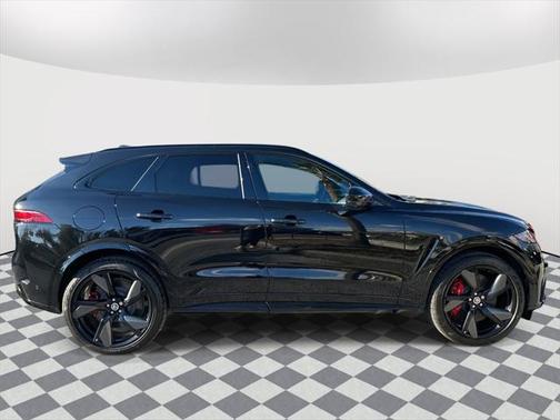 2025 Jaguar F-PACE SVR P550 AWD Automatic