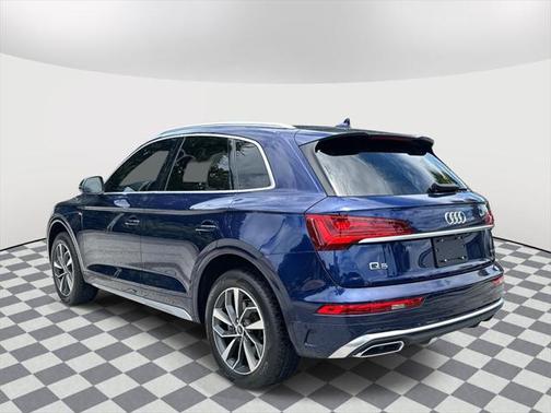 2022 Audi Q5 45 S line Premium