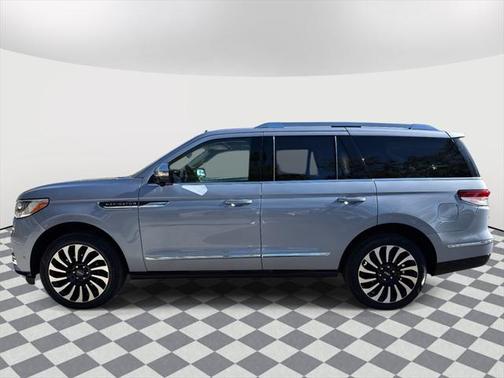 2024 Lincoln Navigator Black Label