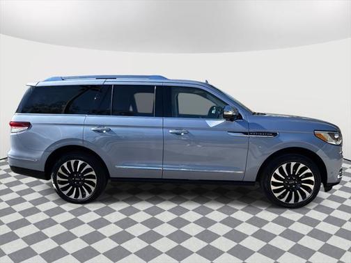 2024 Lincoln Navigator Black Label