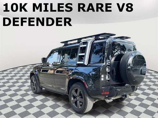 2023 Land Rover Defender 110 V8
