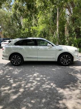 2022 Bentley Bentayga S
