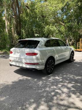 2022 Bentley Bentayga S