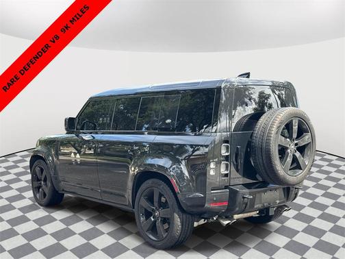 2023 Land Rover Defender 110 V8