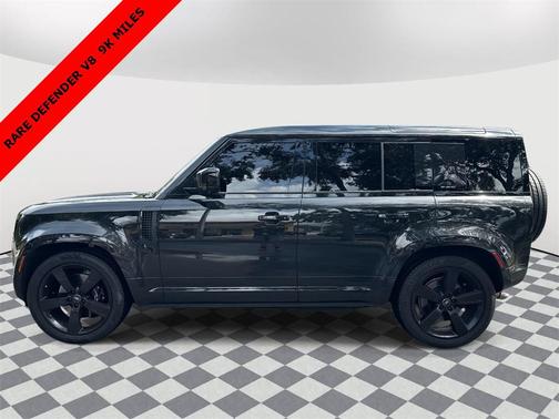2023 Land Rover Defender 110 V8