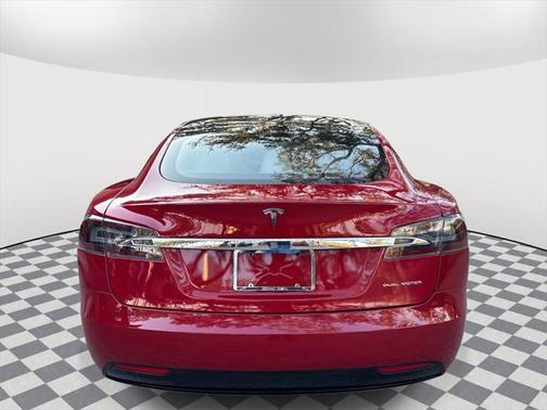 2021 Tesla Model S Long Range