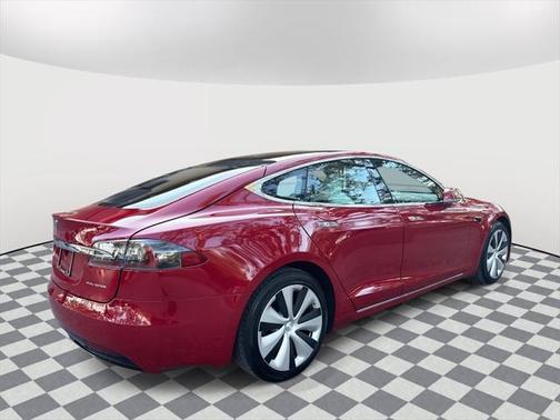 2021 Tesla Model S Long Range