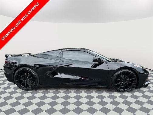 2022 Chevrolet Corvette Stingray w/2LT